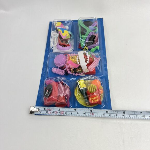 VTG Ancestry Design Fashion Doll Accessories Sealed Sports Hangers Shoes Jewelry - Picture 8 of 8